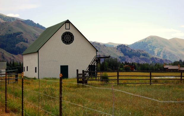 Barn